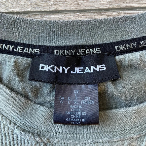 DKNY Ombre Crew Neck Relaxed Sweatshirt - Picture 7 of 14